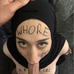 Community_Whore