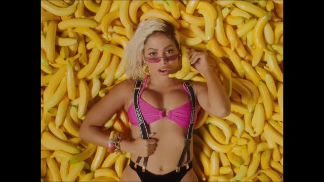 banana (Angela White PMV)