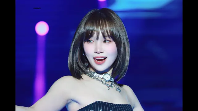 LE SSERAFIM Chaewon Porn Body Edit