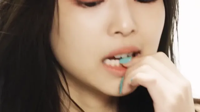 Jennie Non Nude Worship III