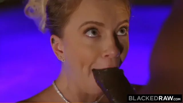 Dropping Panties for BBC