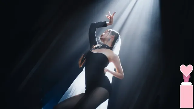 Eyes Roll & Starfucker - Kpop non-nude MV (Poppers edit)