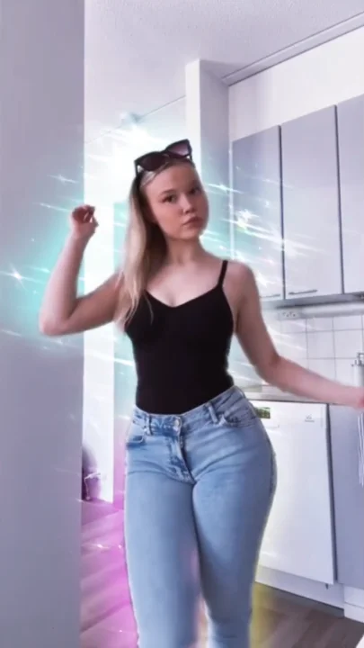 Thumbnail at 0:44