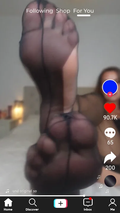 Thumbnail at 1:40
