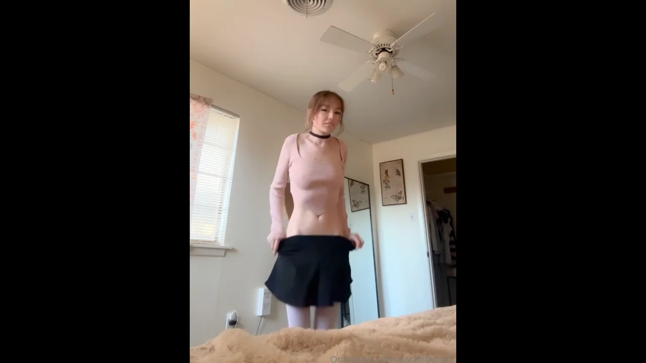 Thumbnail at 0:49
