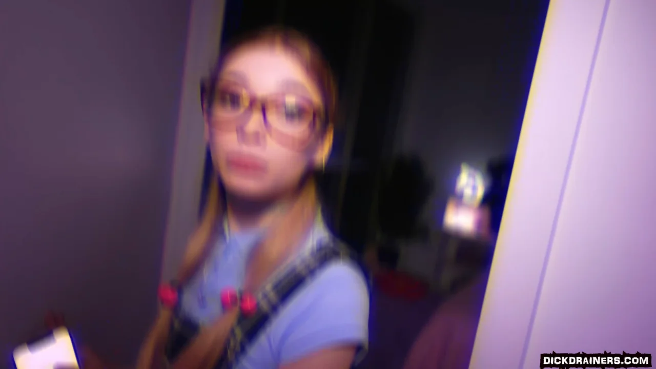 Thumbnail at 0:44