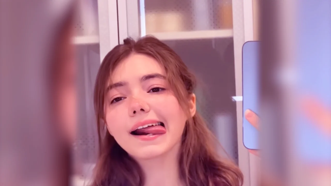 Thumbnail at 0:07