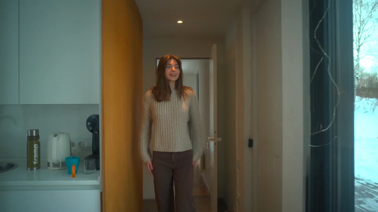 Thumbnail at 0:21