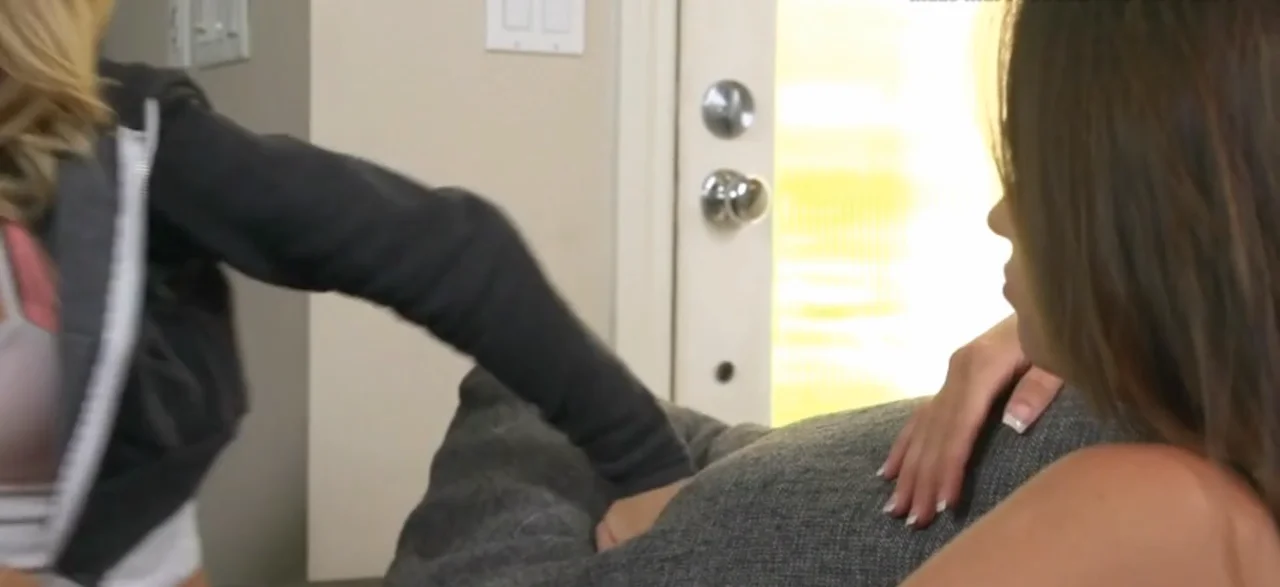 Thumbnail at 0:25