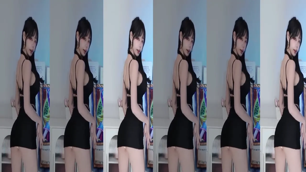 Thumbnail at 0:44