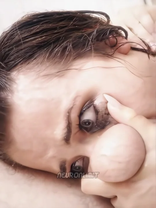 Thumbnail at 0:09