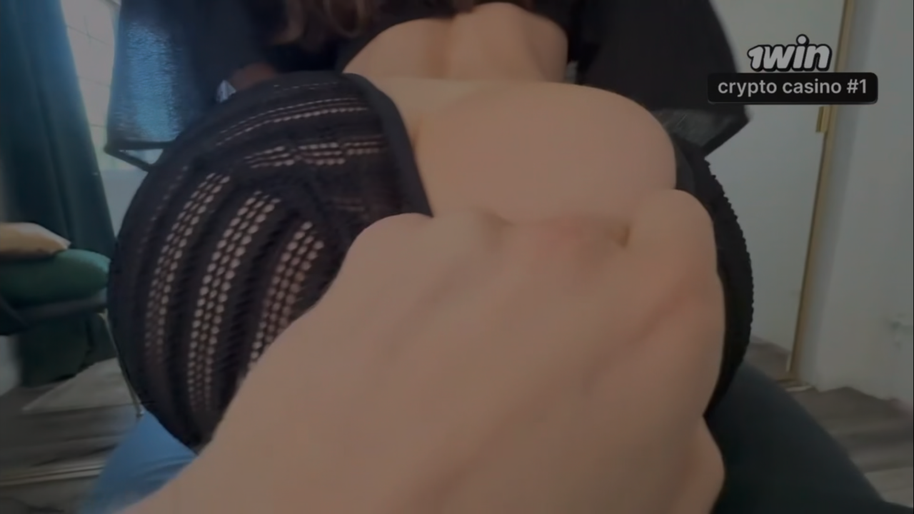 Thumbnail at 0:21