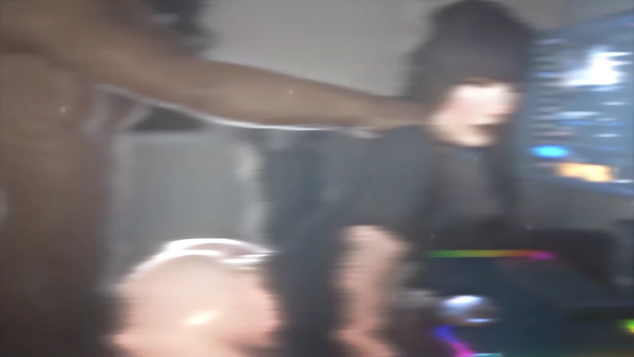 Thumbnail at 0:03