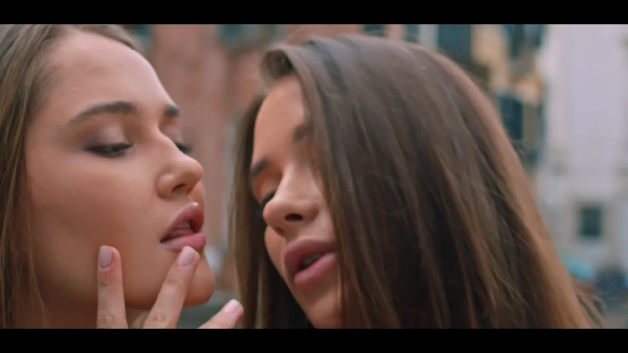 Thumbnail at 0:23