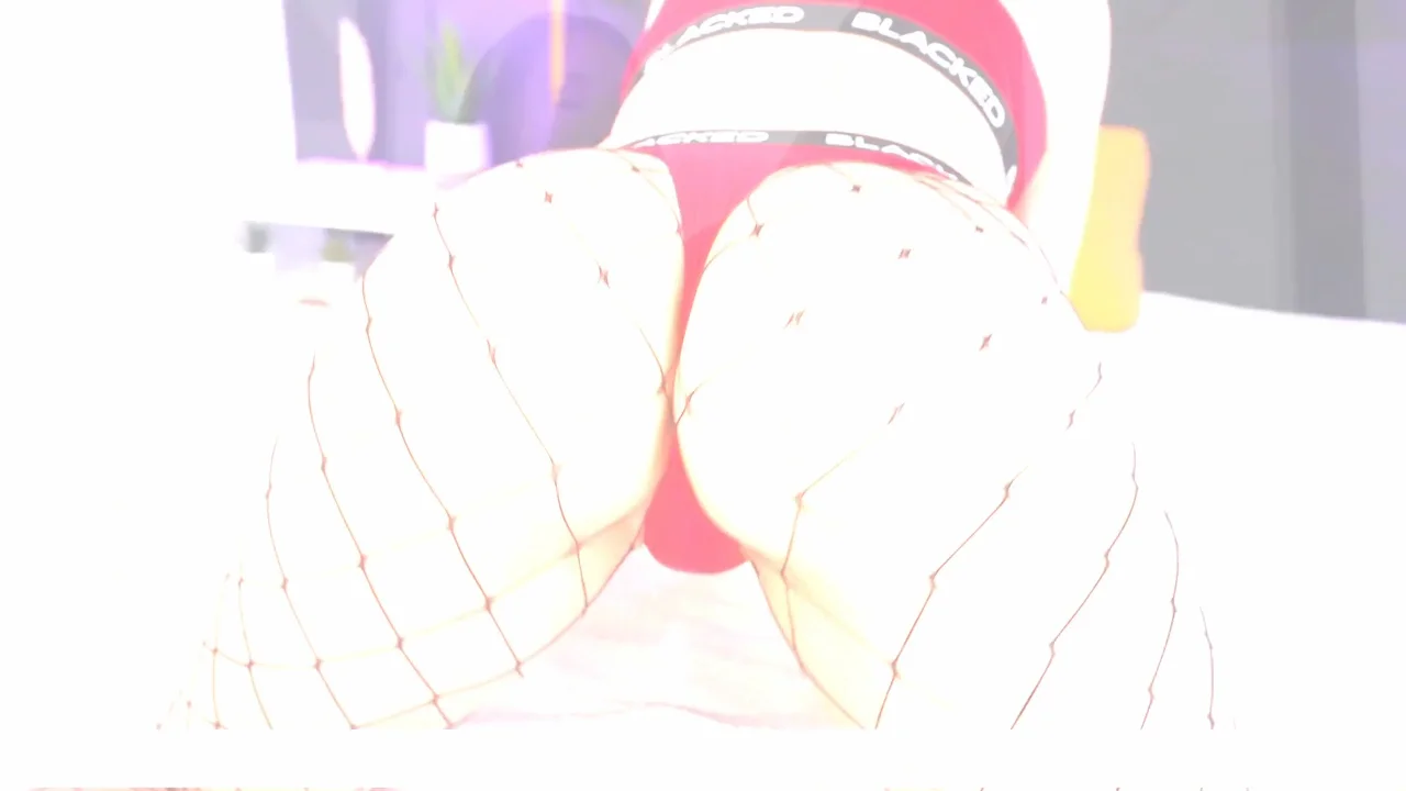Thumbnail at 0:33