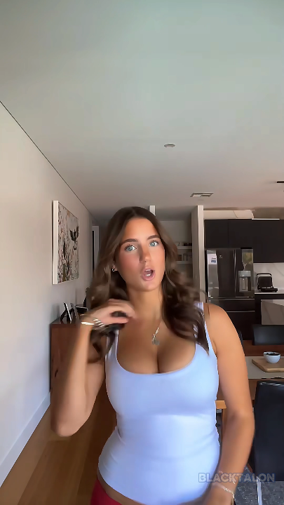 Thumbnail at 0:29