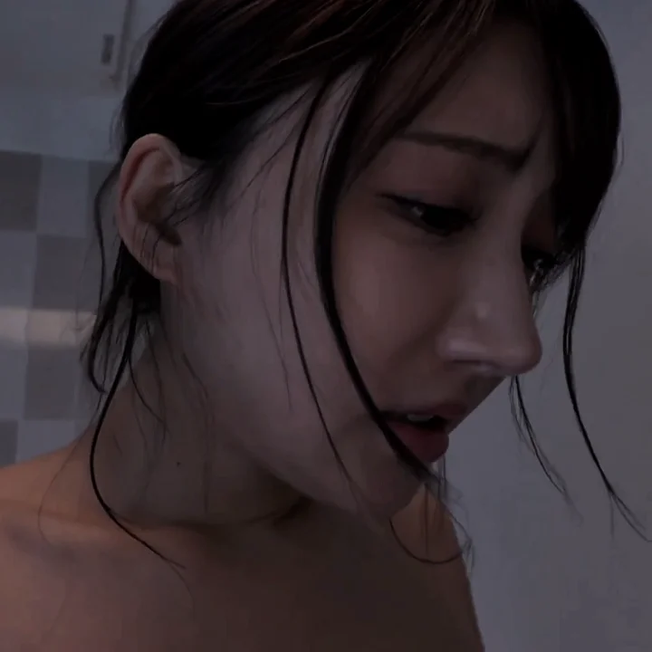 Thumbnail at 0:22