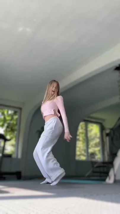 Thumbnail at 0:19
